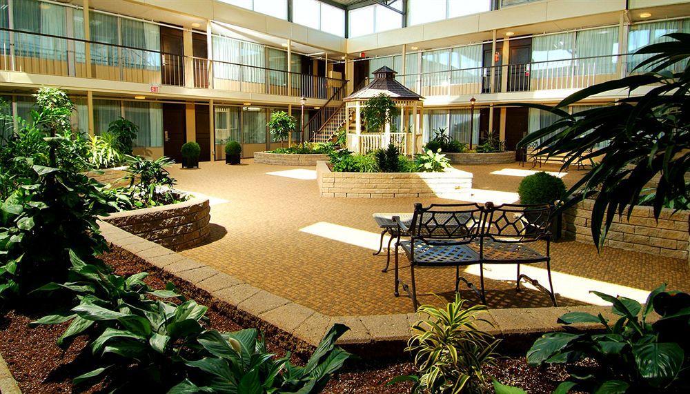 Skyline Hotel & Waterpark شلالات نياغارا المظهر الخارجي الصورة